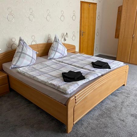 Ferienwohnung Becker Ellenz-Poltersdorf Kültér fotó